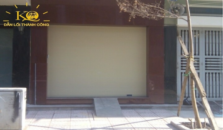 Không gian trước nhà Không gian trước nhà