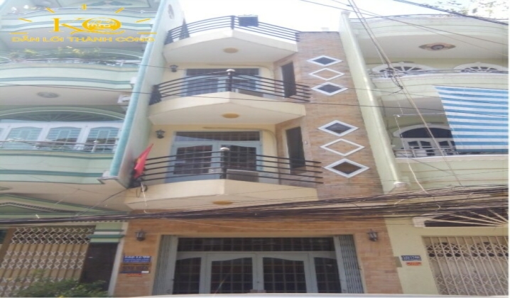 Mặt trước nhà Mặt trước nhà