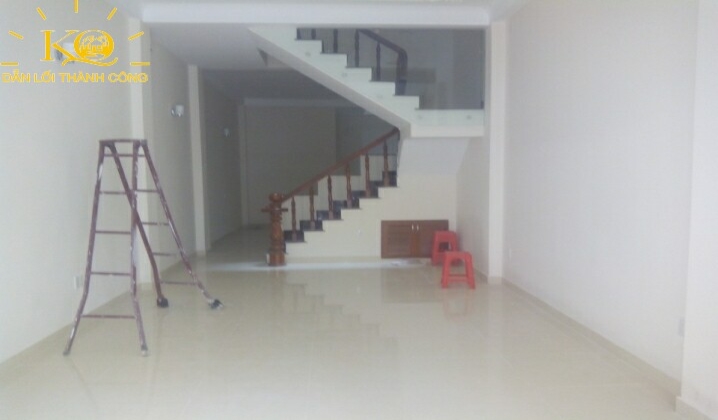 Diện tích tầng trệt. Diện tích tầng trệt.