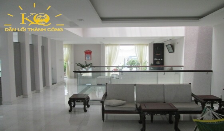 Không fian tầng lầu rộng , thoáng mát. Không fian tầng lầu rộng , thoáng mát.