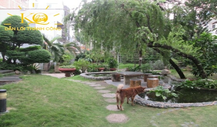 Khuôn viên trong nhà đẹp, thoáng. Khuôn viên trong nhà đẹp, thoáng.