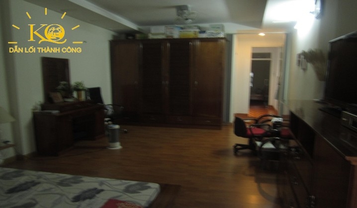 Phòng ngủ tầng trệt. Phòng ngủ tầng trệt.