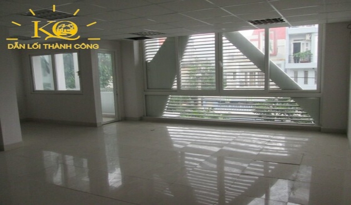 Ánh sáng tốt từ bên ngoài. Ánh sáng tốt từ bên ngoài.