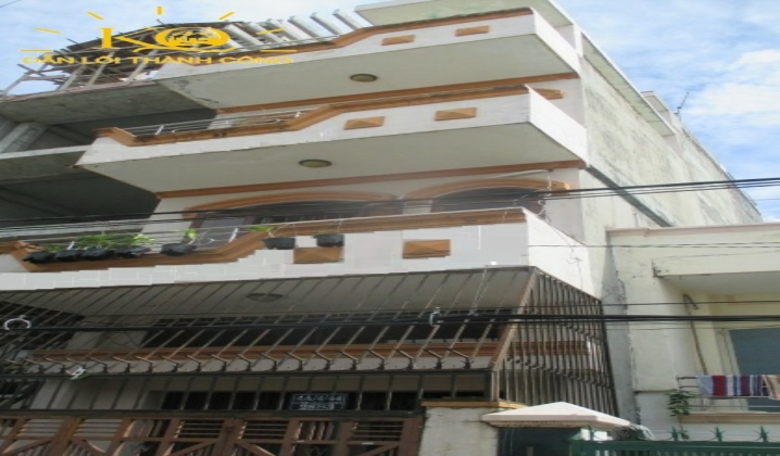 Bên ngoài thiết kế đẹp, dạng văn phòng Bên ngoài thiết kế đẹp, dạng văn phòng