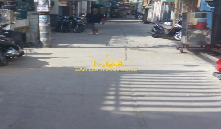 Đường trước nhà Đường trước nhà