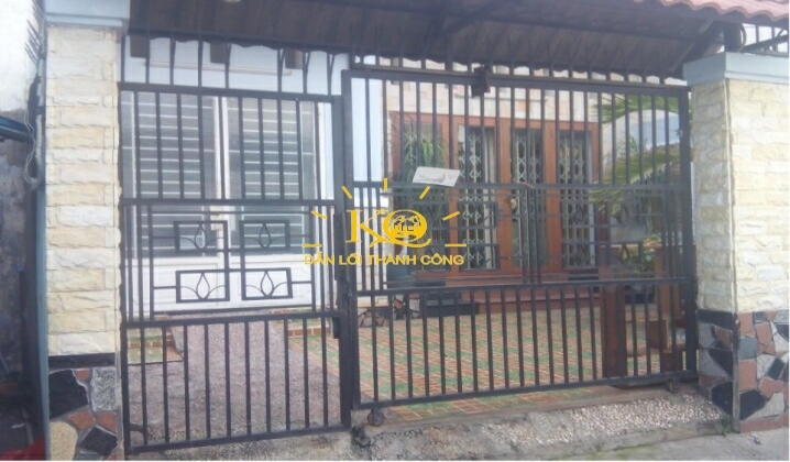 Cổng vào nhà chắc chắn Cổng vào nhà chắc chắn