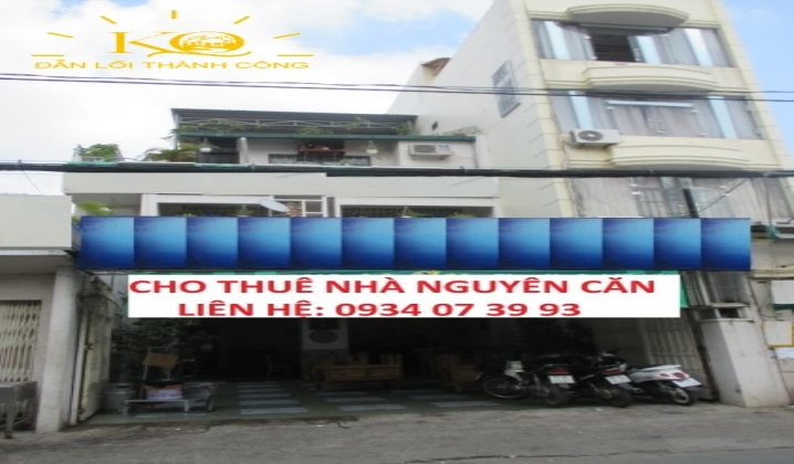 nhìn từ bên ngoài, thiết kế đẹp, cổng tường kiên cố. Nhìn từ bên ngoài, thiết kế đẹp