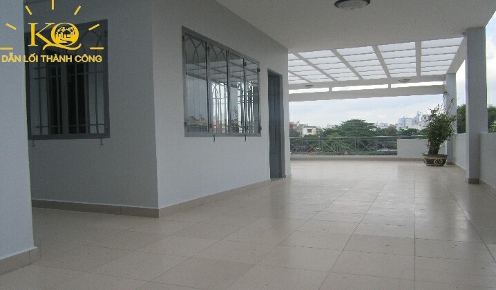 Căn phòng thoáng mát, rộng rãi, sạch sẽ. Căn phòng thoáng mát, rộng rãi, sạch sẽ.