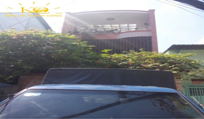 Đường rộng xe hơi ra vào thoải mái Đường rộng xe hơi ra vào thoải mái