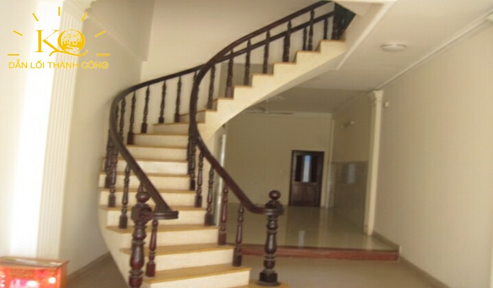 bên trong nhà bên trong nhà