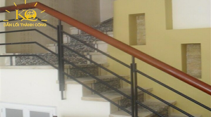 bên trong nhà bên trong nhà