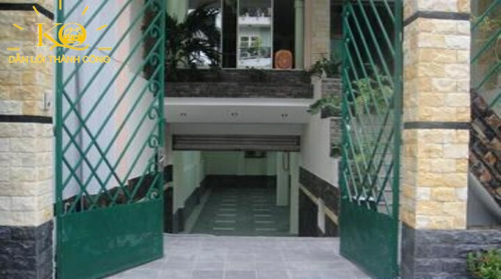 mặt tiền rộng mặt tiền rộng