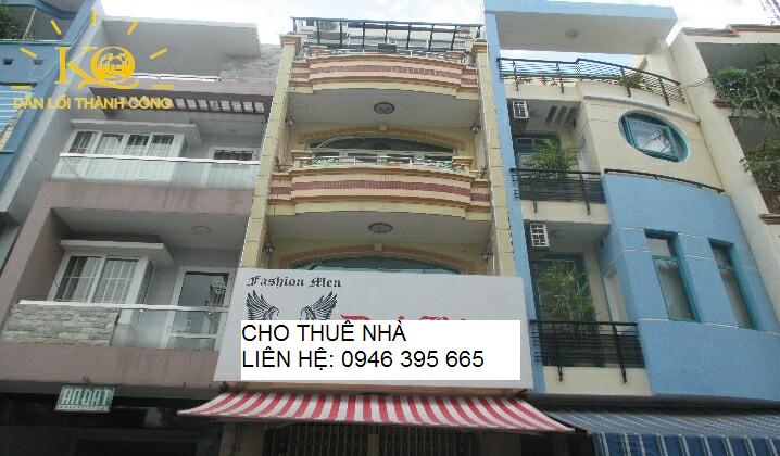 Mặt trước nhà Mặt trước nhà