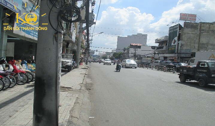 Con đường vào nhà Nhìn tổng quát cầu thang