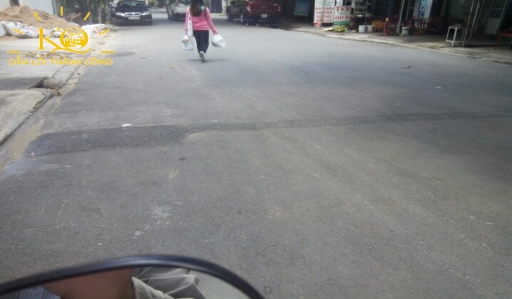 Đường trước nhà Đường trước nhà