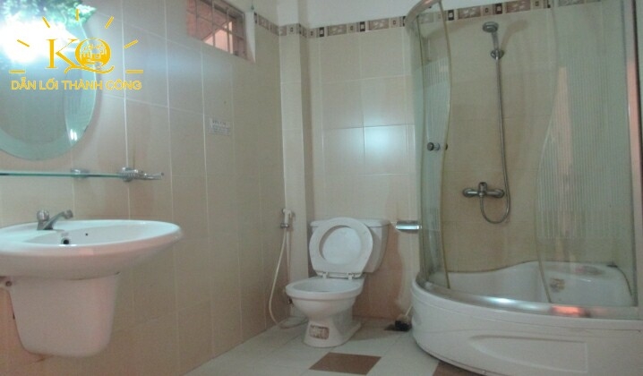 Nhà vệ sinh sạch sẽ Nhà vệ sinh sạch sẽ