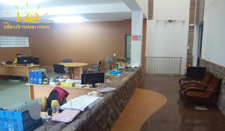 Phòng làm việc rộng rãi Phòng làm việc rộng rãi