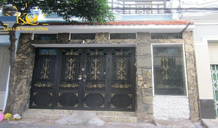 mặt tiền rộng mặt tiền rộng