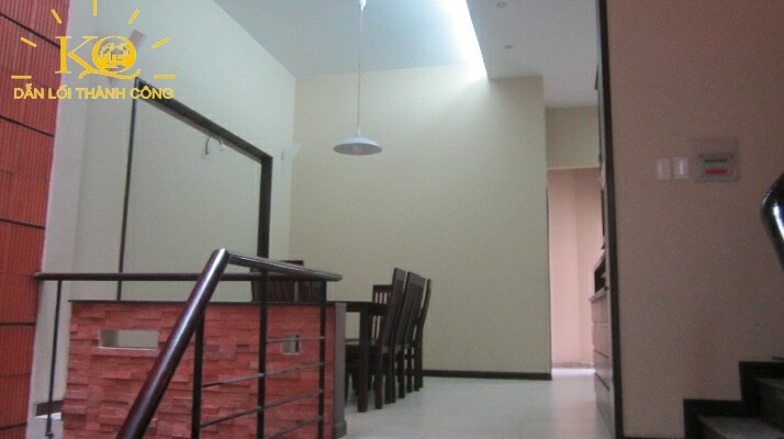 bên trong nhà bên trong nhà