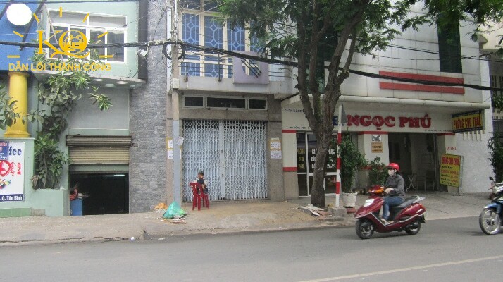 mặt tiền mặt tiền