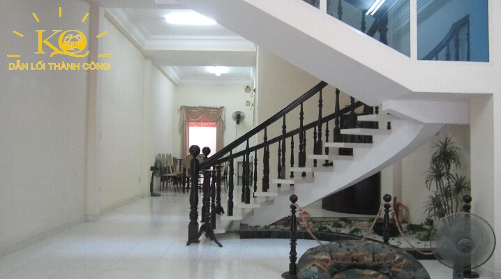 bên trong nhà bên trong nhà