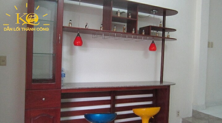 một góc khác của căn nhà một góc khác của căn nhà