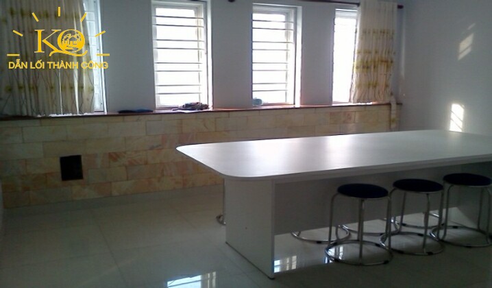 Một góc của phòng họp mặt trước nhà