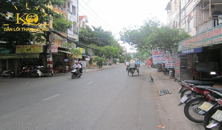 nhìn từ ngoài vào nhìn từ ngoài vào