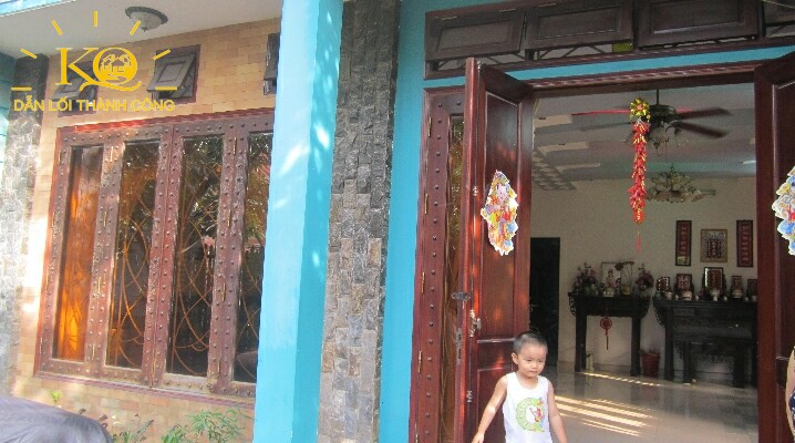 nhìn từ ngoài vào nhìn từ ngoài vào