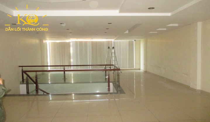 Sảnh cầu thang