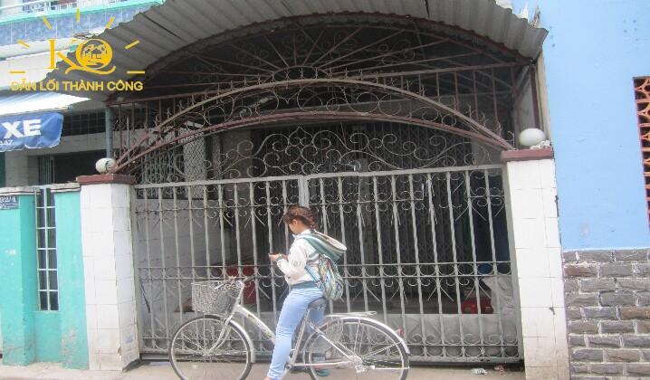 mặt trước nhà mặt trước nhà