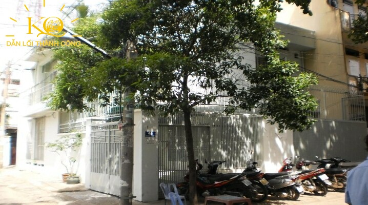 mặt tiền rộng mặt tiền rộng