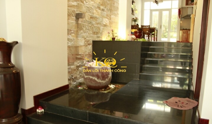 Cầu thang trong nhà. Cầu thang trong nhà.