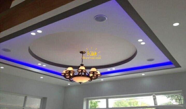 Trần nhà thiết kế ấn tượng. Trần nhà thiết kế ấn tượng.