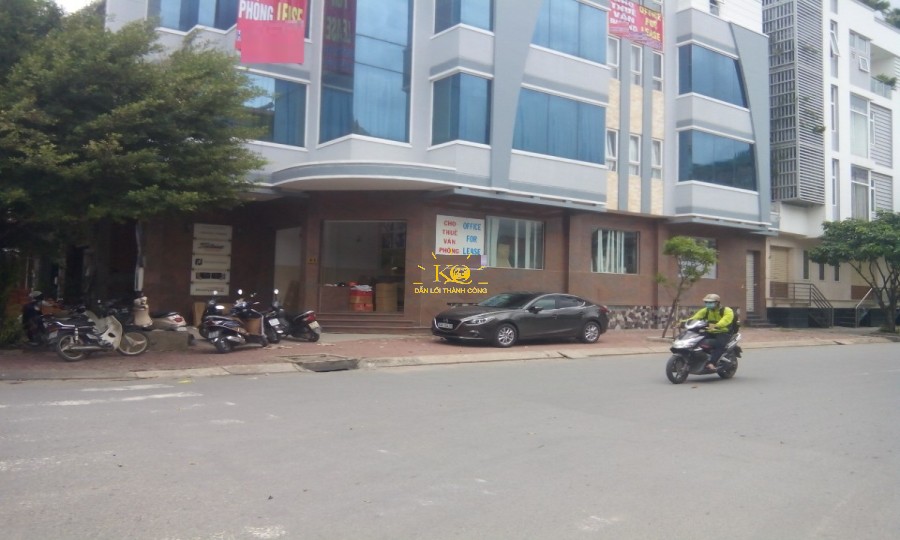 Đường trước nhà rộng, giao thông thuận lợi. Đường trước nhà rộng, giao thông thuận lợi.