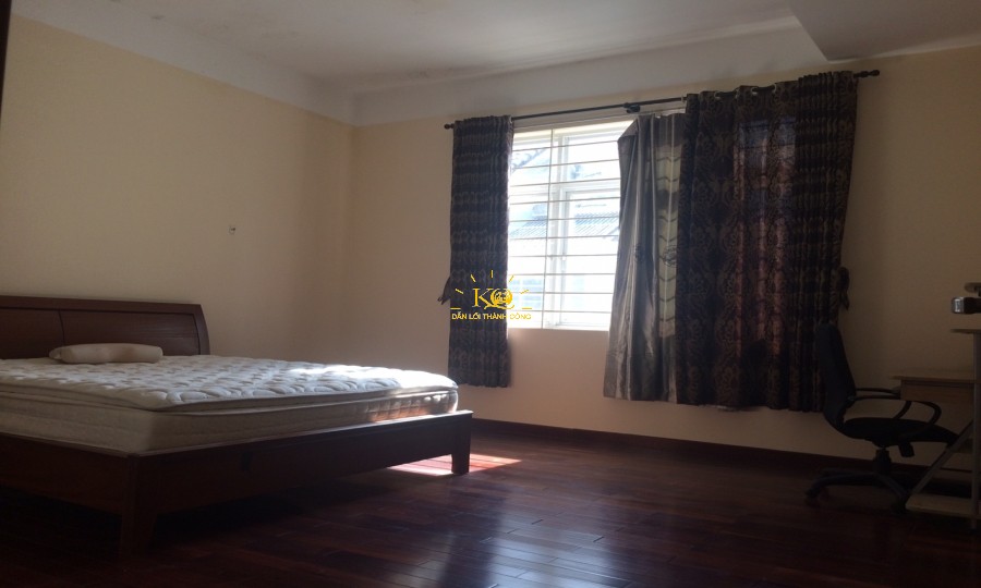 Phòng ngủ có diện tích rộng, thoáng mát. Phòng ngủ có diện tích rộng, thoáng mát.