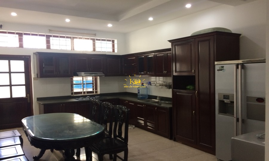 Phòng bếp rộng thích hợp cho những buổi sinh hoạt cuối tuần của gia đình. Phòng bếp rộng thích hợp cho những buổi sinh hoạt cuối tuần của gia đình.