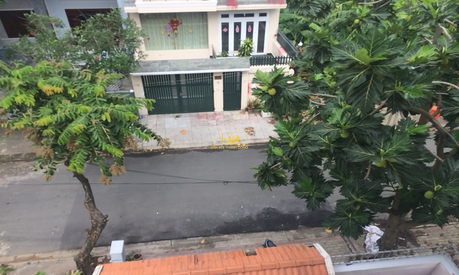 View tuyệt đẹp khi nhìn bancon nhà cho thuê View tuyệt đẹp khi nhìn bancon nhà cho thuê