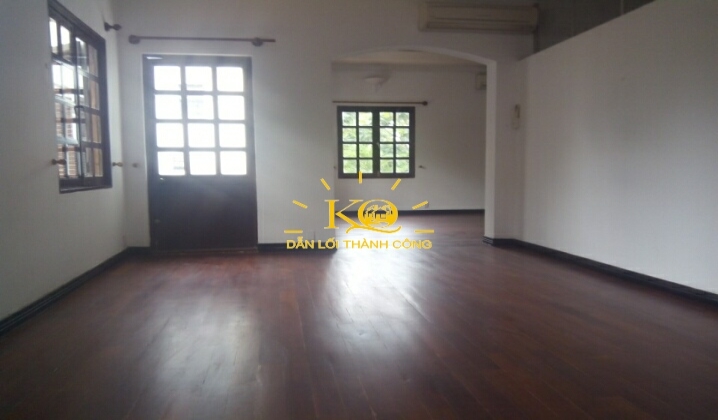 Diện tích nhà rộng, vuông vức dễ thiết kế. Diện tích nhà rộng, vuông vức dễ thiết kế.