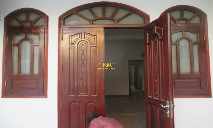 Cửa sau nhà cho thuê Cửa sau nhà cho thuê