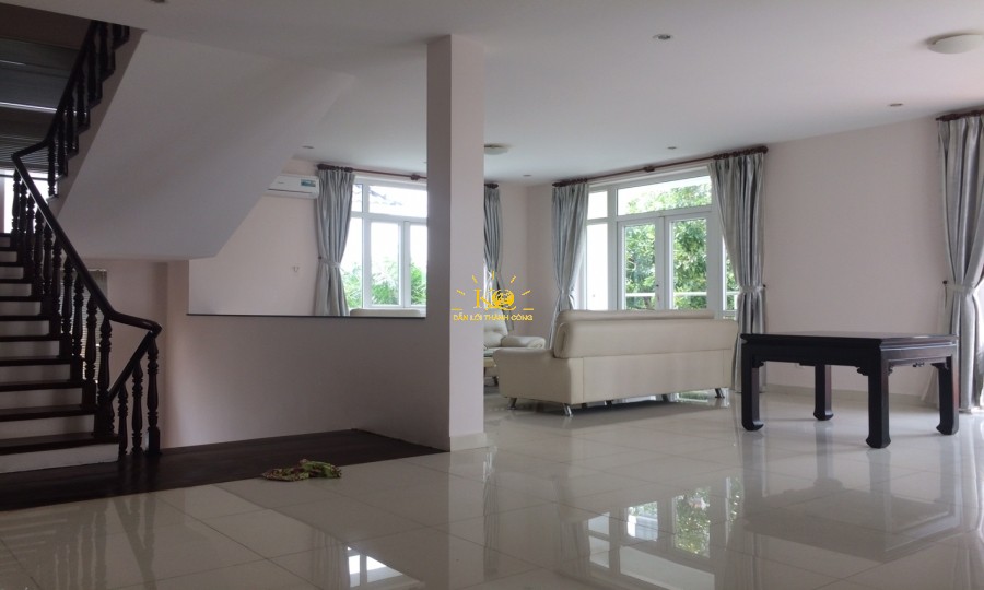 Nhà cho thuê có không gian mở, thoáng mát. Nhà cho thuê có không gian mở, thoáng mát.