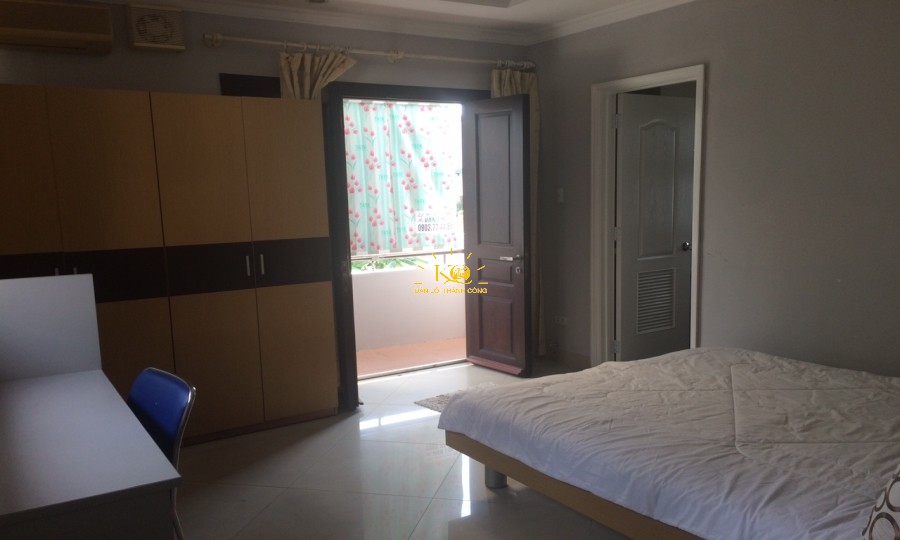 Phòng ngủ tầng lầu. Phòng ngủ tầng lầu.