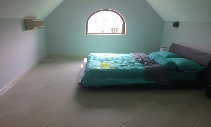 Nhận ánh sáng tốt từ bên ngoài. Nhận ánh sáng tốt từ bên ngoài.