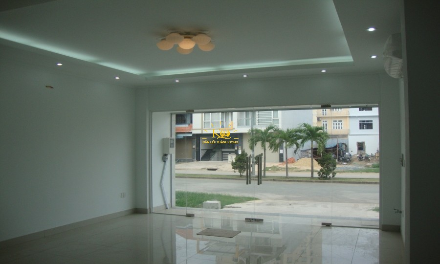 Nhà cho thuê quận 2 hiện đại, diện tích 5x20m, sàn trống văn phòng. Nhà cho thuê quận 2 hiện đại, diện tích 5x20m, sàn trống văn phòng.