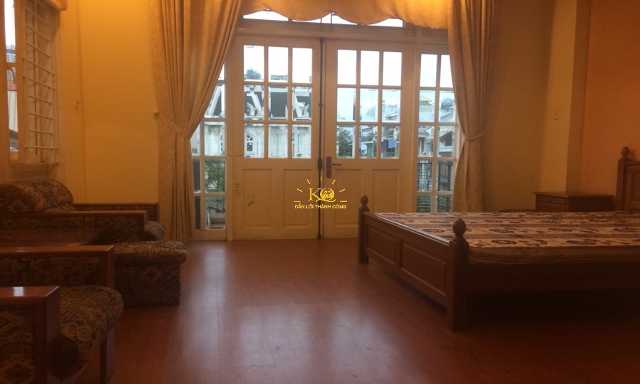 Khôn gian phòng thoáng, ánh sáng tốt từ bên ngoài. Khôn gian phòng thoáng, ánh sáng tốt từ bên ngoài.