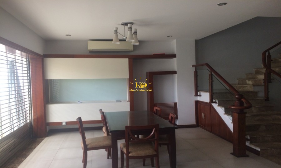 Khu vực bàn ăn nhà cho thuê. Khu vực bàn ăn nhà cho thuê.