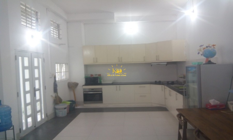 Khu vực nhà bếp rộng, tiện nghi. Khu vực nhà bếp rộng, tiện nghi.