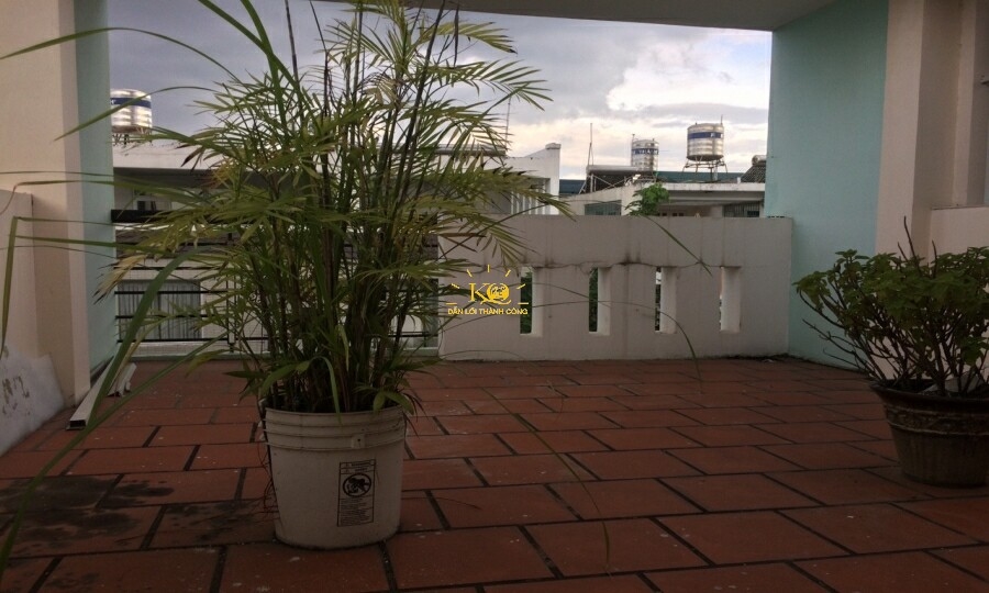 Bancon rộng thoáng, tầm nhìn đẹp. Bancon rộng thoáng, tầm nhìn đẹp.