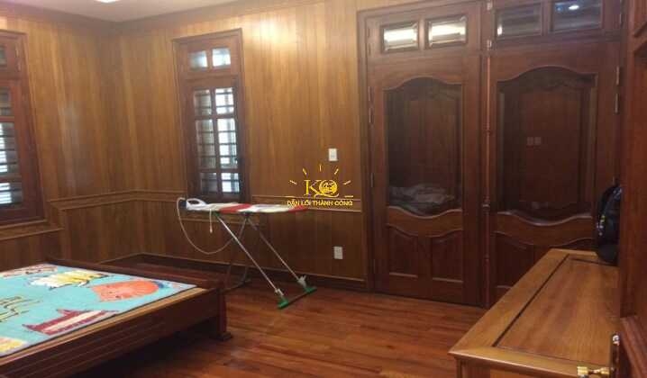Không gian phòng rộng tạo cảm giác thoải mái cho người ở. Không gian phòng rộng tạo cảm giác thoải mái cho người ở.