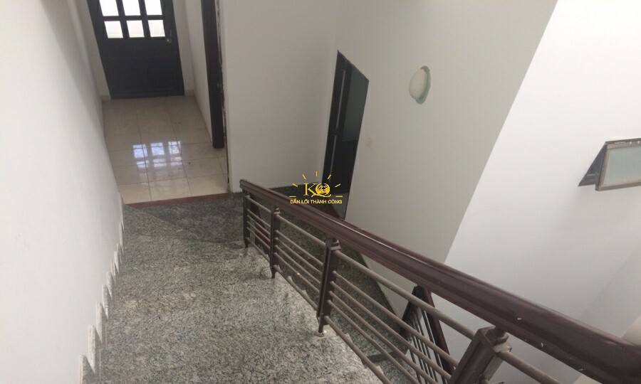 Cầu thang bên trong của ngôi nhà. Cầu thang bên trong của ngôi nhà.